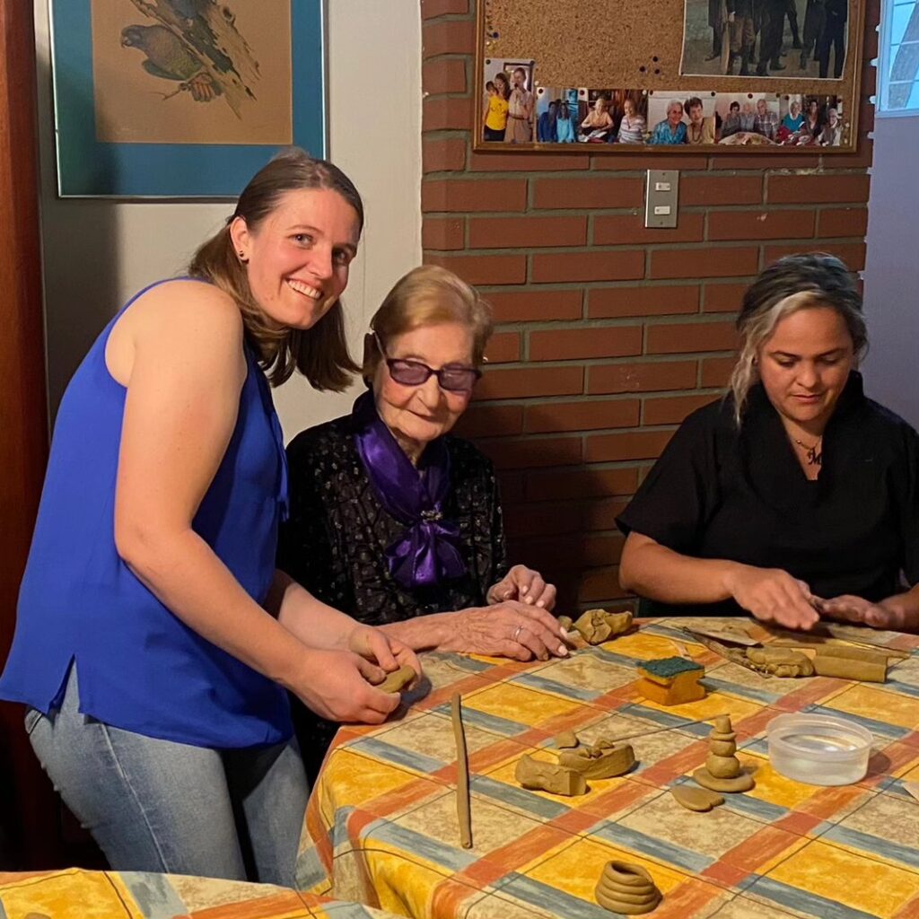 Tardes felices con nuestra ceramista Astrid Rudman
