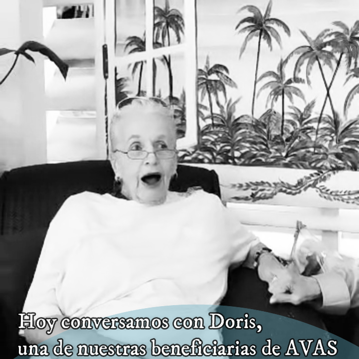 Doris beneficiaria de AVAS compartiendo su historia de más de 20 años de apoyo recibido