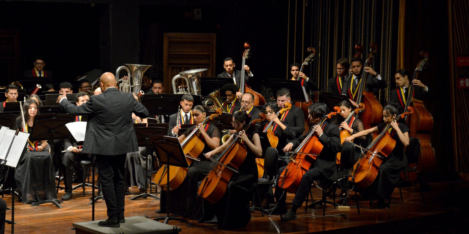 Concierto 183 aniversario de AVAS